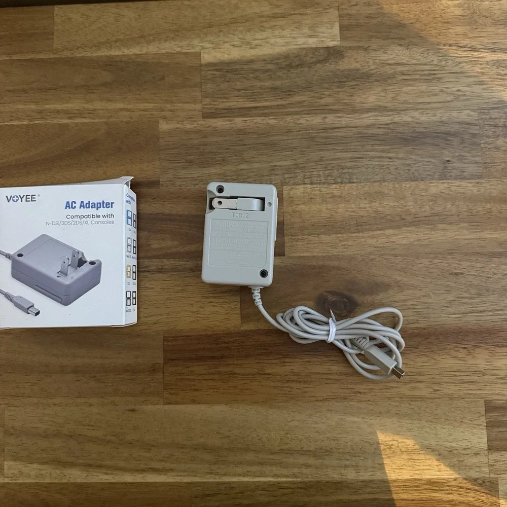 Nintendo WAP-002 Wall Charger for Nintendo‎ DS/3DS/2DS XL - Gray